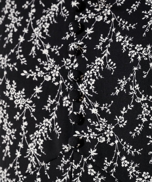 natural couture（ナチュラルクチュール）の「野花柄フレアワンピース（ワンピース・レディース・アイボリー/ブラック/ラベンダー・FREE）」の13枚目の写真