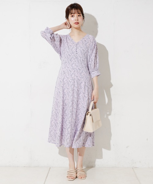 natural couture（ナチュラルクチュール）の「野花柄フレアワンピース（ワンピース・レディース・アイボリー/ブラック/ラベンダー・FREE）」の15枚目の写真