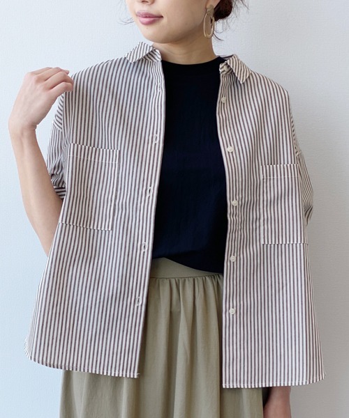 LAKOLE（ラコレ）の「リネンMIXツーポケットシャツ / LAKOLE（シャツ/ブラウス・レディース・オフホワイト/ブラウン/ベージュ/パープル/ブルー・MEDIUM/SMALL）」の18枚目の写真