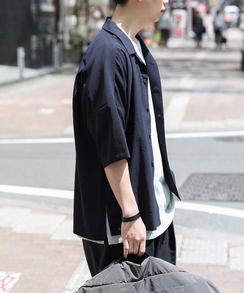 KAZUYUKI KUMAGAI ATTACHMENT（カズユキクマガイアタッチメント）の「ソリビア平ハニーヴィンテージ ドロップショルダーオープンカラーシャツ（シャツ/ブラウス・メンズ・ネイビー/イエロー/カーキ/ブラック/ライトベージュ・1/2/3）」の7枚目の写真