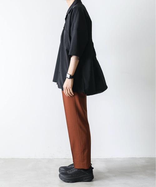 KAZUYUKI KUMAGAI ATTACHMENT（カズユキクマガイアタッチメント）の「ソリビア平ハニーヴィンテージ ドロップショルダーオープンカラーシャツ（シャツ/ブラウス・メンズ・ネイビー/イエロー/カーキ/ブラック/ライトベージュ・1/2/3）」の15枚目の写真