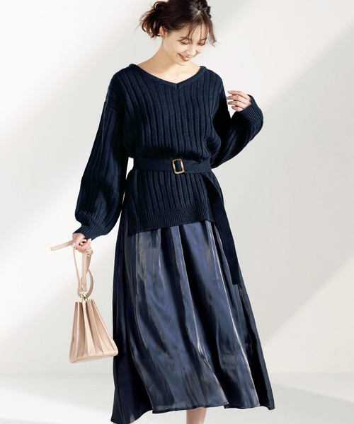 GeeRA（ジーラ）の「ニット＆シャイニースカートセットアップ（アンサンブル・レディース・ネイビー/ベージュ/ラベンダー・MEDIUM/X-LARGE/XX-LARGE/LARGE）」の2枚目の写真
