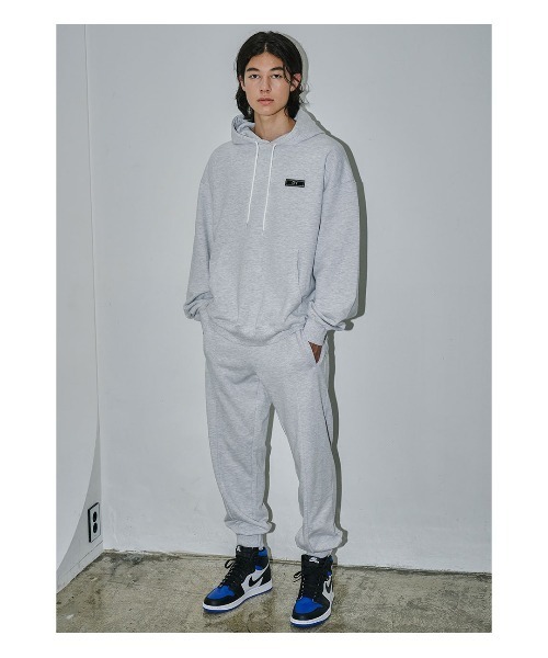 OY(オーワイ)の「『OY/オーワイ』BASIC LOGO HOODIE/ベーシック ロゴ フーディー/プルオーバーパーカー(パーカー・メンズ・ホワイト/ブラック/グレー/ライトグレー/カーキ/ブルー・FREE)」の8枚目の写真