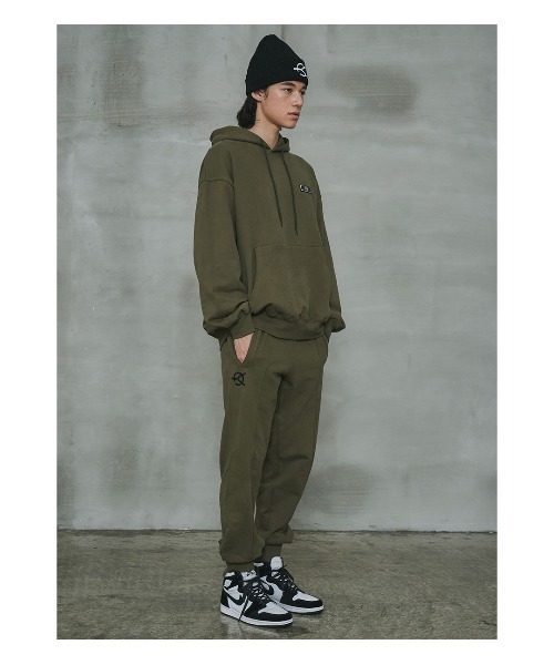 OY(オーワイ)の「『OY/オーワイ』BASIC LOGO HOODIE/ベーシック ロゴ フーディー/プルオーバーパーカー(パーカー・メンズ・ホワイト/ブラック/グレー/ライトグレー/カーキ/ブルー・FREE)」の10枚目の写真