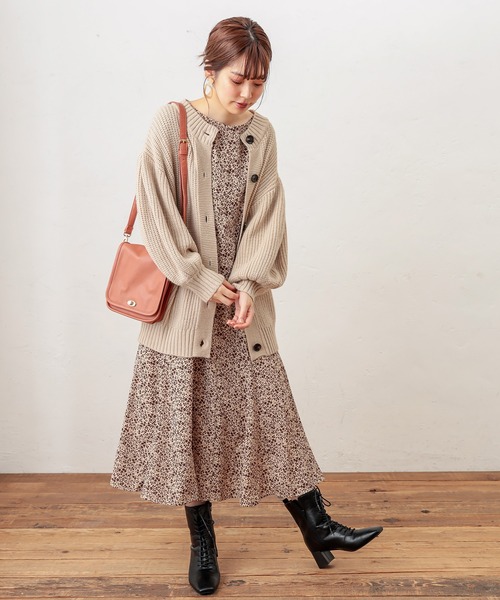 natural couture（ナチュラルクチュール）の「ぽわんスリーブ2WAYカーデ（ニット/セーター・レディース・ブラウン/ブルー/アイボリー/ライトベージュ/ブラック・FREE）」の22枚目の写真