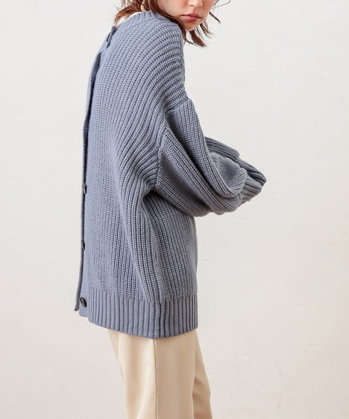 natural couture（ナチュラルクチュール）の「ぽわんスリーブ2WAYカーデ（ニット/セーター・レディース・ブラウン/ブルー/アイボリー/ライトベージュ/ブラック・FREE）」の8枚目の写真