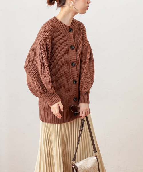 natural couture（ナチュラルクチュール）の「ぽわんスリーブ2WAYカーデ（ニット/セーター・レディース・ブラウン/ブルー/アイボリー/ライトベージュ/ブラック・FREE）」の18枚目の写真