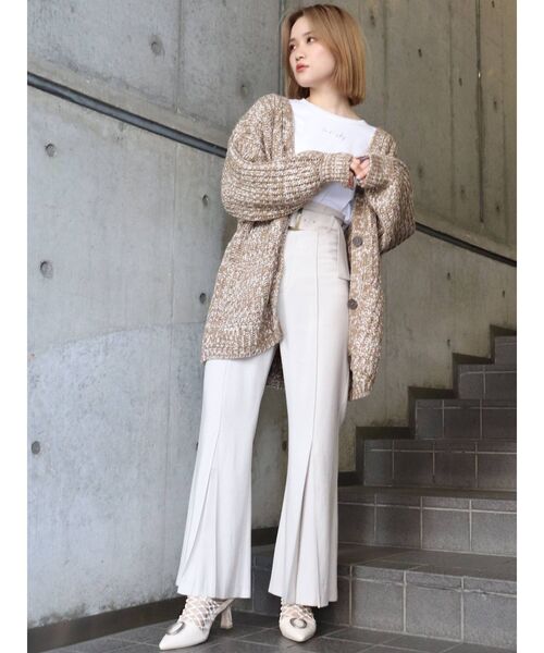 MURUA（ムルーア）の「ヘムタックフレアパンツ（その他パンツ・レディース・ブラック/カーキ/アイボリー・1/2）」の7枚目の写真