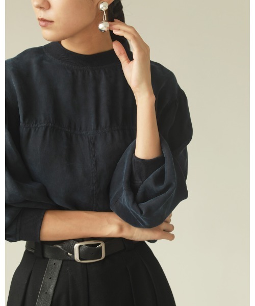 TODAYFUL（トゥデイフル）の「2wayサテントップ（Tシャツ