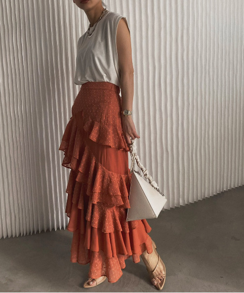 光沢が綺麗(๑˃̵ᴗ˂̵)‼️❤️AMERI❤️STRAGGLY TIERED SKIRT 光沢が綺麗(๑˃̵ᴗ˂̵)‼️❤️AMERI❤️STRAGGLY TIERED SKIRT