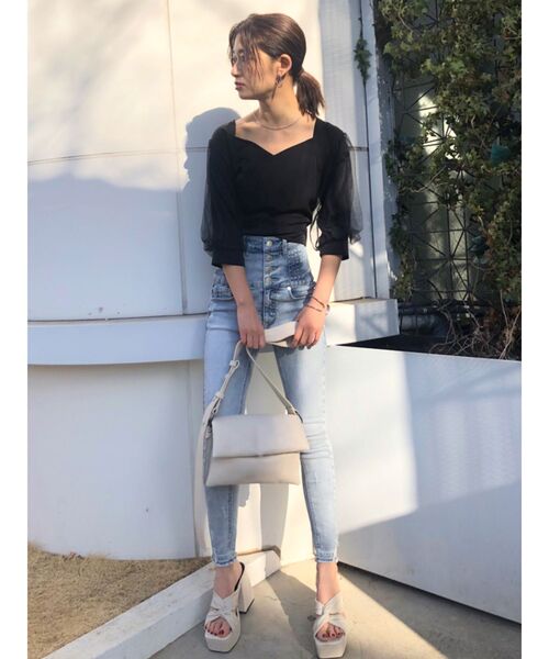 EMODA(エモダ)の「ドッキングスリーブショートトップ(シャツ/ブラウス・レディース・アイボリー/ブラック/オレンジ/ブルー・FREE)」の12枚目の写真