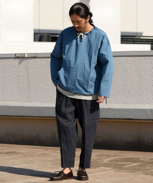 SHIPS(シップス)の「【WEB限定】SHIPS: リラックスフィット リネン アンクル イージー パンツ(スラックス・メンズ・ダークグレー/ナチュラル/グリーン/カーキ/ライトブルー/コバルトブルー・SMALL/MEDIUM/LARGE/X-LARGE)」の21枚目の写真