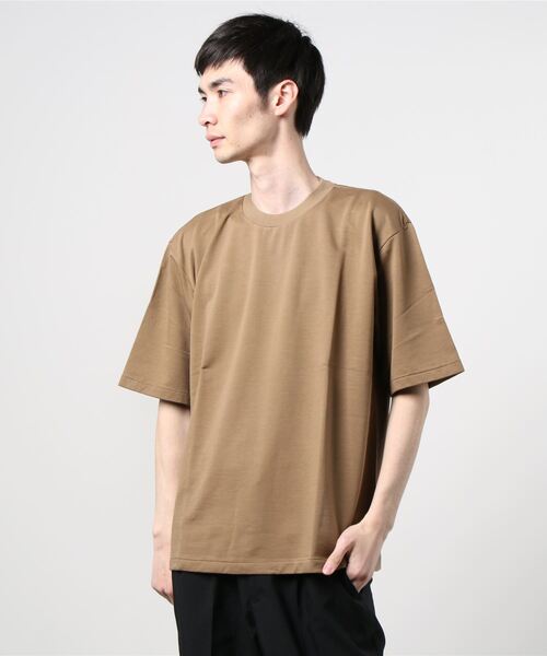 AURALEE(オーラリー)の「AURALEE / ショートスリーブカットソー《ESTNATION EXCLUSIVE》(Tシャツ/カットソー・メンズ・ベージュ/チャコールグレー・3/4/5)」の8枚目の写真