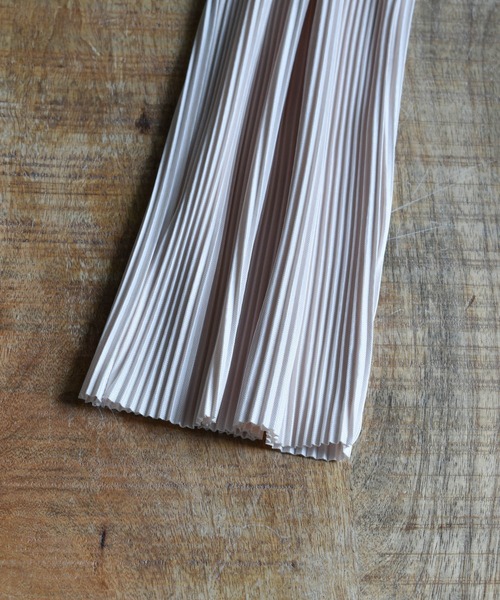 HWG_5（エイチダブルゴー）の「リラックスイージーリブパンツ（その他パンツ・レディース・アイボリー/ブラック/ブルー・FREE）」の5枚目の写真