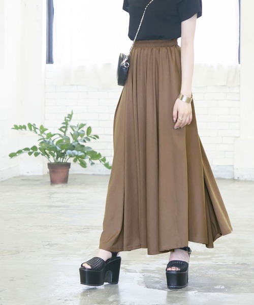 Newlyme(ニューリーミー)の「フレアスカート(スカート・レディース・ブラック/ピンク/ブルー/モカ/ベージュ/オレンジ/グリーン・MEDIUM/X-LARGE/SMALL/LARGE)」の3枚目の写真