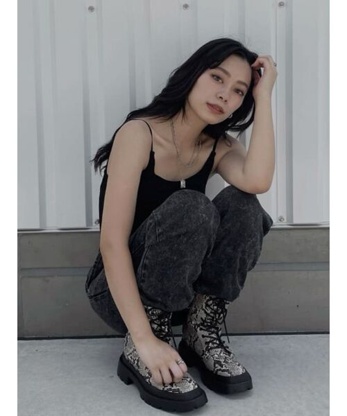 EVRIS（エヴリス）の「ジョガーデニムパンツ（デニムパンツ・レディース・ブラック/ベージュ/インディゴブルー・SMALL/MEDIUM）」の11枚目の写真