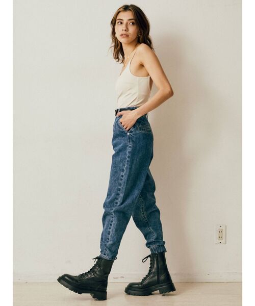 EVRIS（エヴリス）の「ジョガーデニムパンツ（デニムパンツ・レディース・ブラック/ベージュ/インディゴブルー・SMALL/MEDIUM）」の15枚目の写真