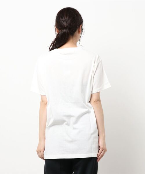 LOWRYS FARM（ローリーズファーム）の「ＢＩＧロゴＴＥＥ　957498（Tシャツ/カットソー・レディース・ネイビー/レッド/オフホワイト/アイボリー・FREE）」の6枚目の写真