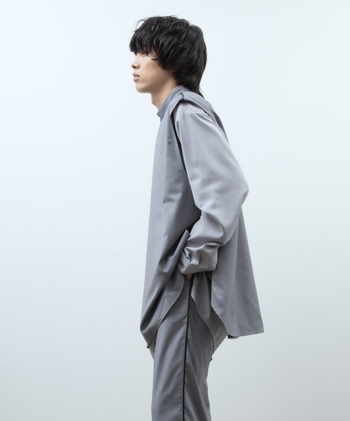 unlow（アンロー）の「パイピングスタンドカラーベスト（セットアップ対応）（ベスト・メンズ・ライトグレー/ブラック・M/L）」の5枚目の写真