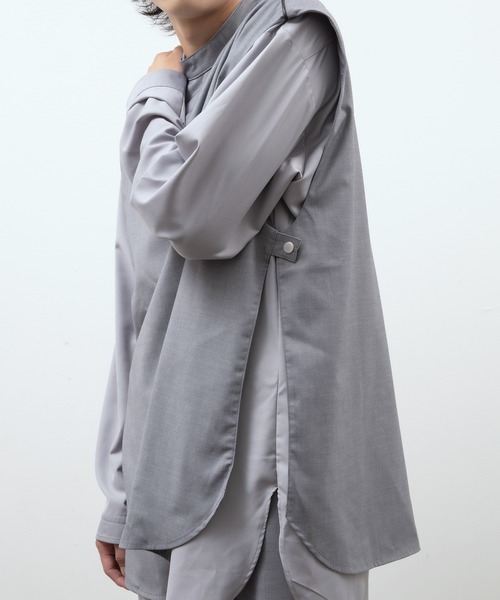 unlow（アンロー）の「パイピングスタンドカラーベスト（セットアップ対応）（ベスト・メンズ・ライトグレー/ブラック・M/L）」の14枚目の写真