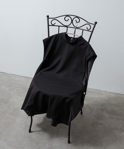 unlow（アンロー）の「パイピングスタンドカラーベスト（セットアップ対応）（ベスト・メンズ・ライトグレー/ブラック・M/L）」の3枚目の写真