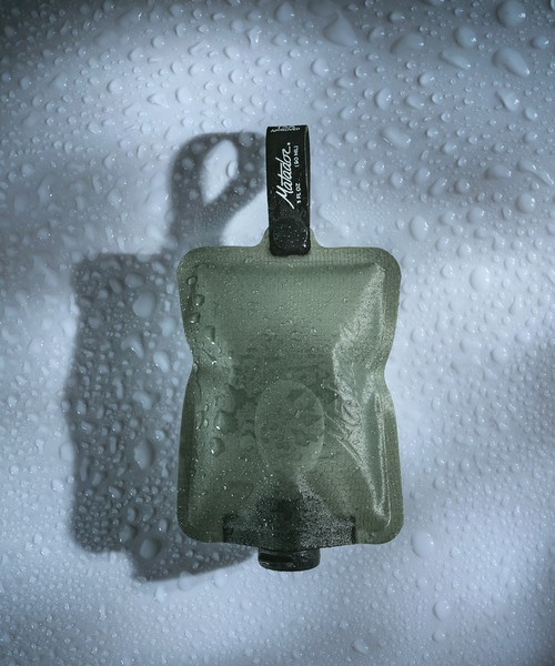 Matador（マタドール）の「Matador/マタドール FlatPak Bottle 3-pack/フラットパック トイレタリーボトル 3パック（トラベルグッズ・メンズ・チャコールグレー/マルチ/その他・FREE）」の18枚目の写真