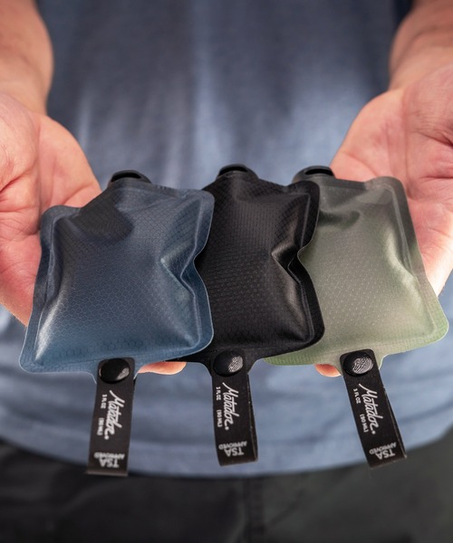 Matador（マタドール）の「Matador/マタドール FlatPak Bottle 3-pack/フラットパック トイレタリーボトル 3パック（トラベルグッズ・メンズ・チャコールグレー/マルチ/その他・FREE）」の15枚目の写真