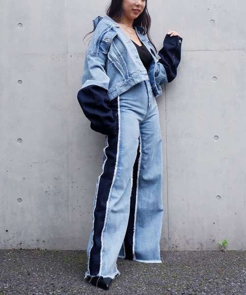 SPIRALGIRL（スパイラルガール）の「リメイク風デニム（デニムパンツ・レディース・ライトブルー・SMALL/MEDIUM）」の3枚目の写真