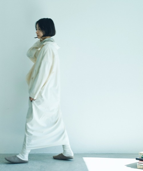 note et silence (ノートエシロンス)の「.et sort. FINX100/2ブロードリラックスウェア(シャツワンピース・レディース・ホワイト/アイボリー・FREE)」の4枚目の写真