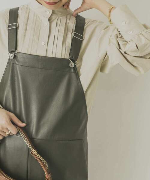 URBAN RESEARCH（アーバンリサーチ）の「フェイクレザーサロペット（サロペット/オーバーオール・レディース・ダークブラウン/カーキ・FREE）」の21枚目の写真