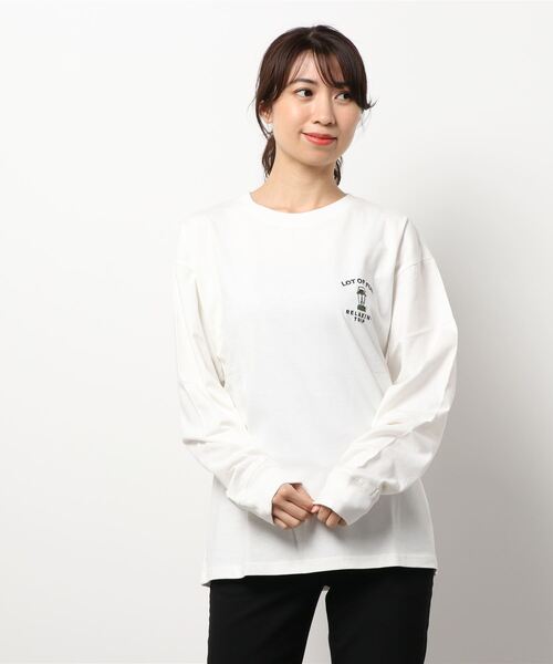 POWER TO THE PEOPLE(パワートゥーザピープル)の「【POWER TO THE PEOPLE】刺繍デザインプリントロングスリーブTシャツ(Tシャツ/カットソー・レディース・パープル/グリーン/ホワイト系/ホワイト系1/ブラック系/ブラック系1・MEDIUM/LARGE/X-LARGE)」の3枚目の写真