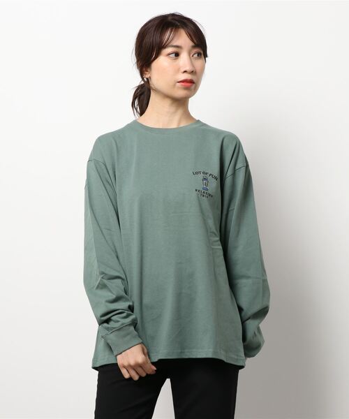 POWER TO THE PEOPLE(パワートゥーザピープル)の「【POWER TO THE PEOPLE】刺繍デザインプリントロングスリーブTシャツ(Tシャツ/カットソー・レディース・パープル/グリーン/ホワイト系/ホワイト系1/ブラック系/ブラック系1・MEDIUM/LARGE/X-LARGE)」の5枚目の写真
