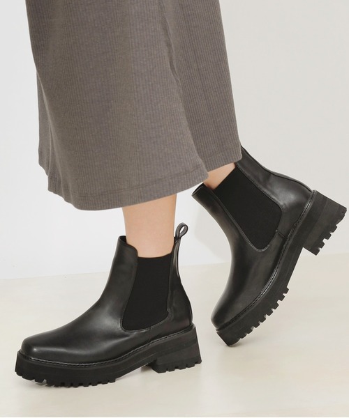COLONY 2139（コロニートゥーワンスリーナイン）の「【マカロンFoot】チェルシーショートブーツ/サイドゴアブーツ（ブーツ・レディース・ブラック・23cm/24cm/25cm）」の6枚目の写真