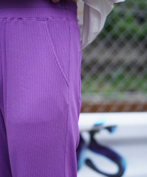 AVIREX（アヴィレックス）の「【直営店限定】リブカットパンツ/ RIB CUT  PANTS（その他パンツ・レディース・ブラック/パープル/オフホワイト・FREE）」の7枚目の写真