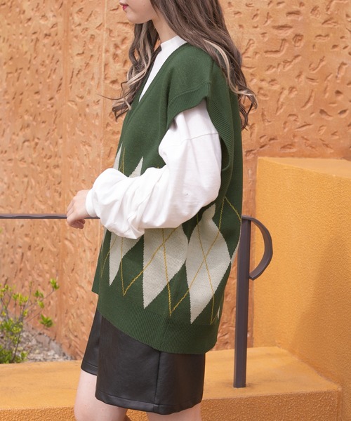 PairPair（ペアペア）の「アーガイル柄ニットベスト(ユニセックス)（ベスト・レディース・ブラウン/アイボリー/グリーン・LARGE/MEDIUM）」の21枚目の写真
