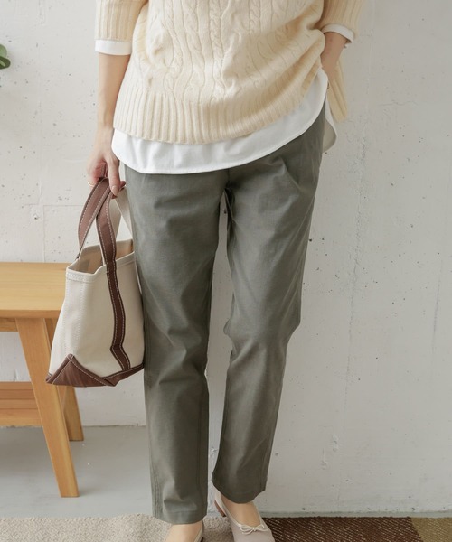 URBAN RESEARCH DOORS（アーバンリサーチドアーズ）の「バックツイルストレッチイージーパンツ（その他パンツ・レディース・オリーブ/ブラック/ライトベージュ・36/38）」の3枚目の写真