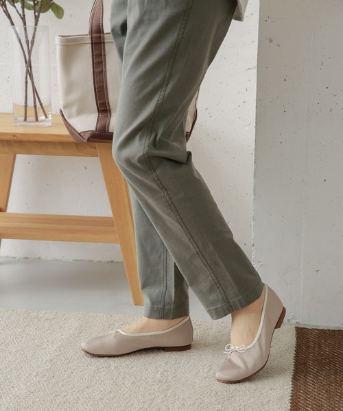 URBAN RESEARCH DOORS（アーバンリサーチドアーズ）の「バックツイルストレッチイージーパンツ（その他パンツ・レディース・オリーブ/ブラック/ライトベージュ・36/38）」の5枚目の写真