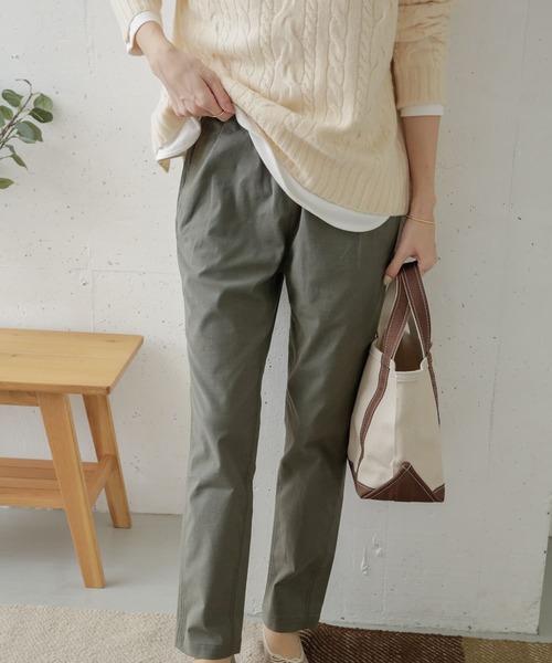 URBAN RESEARCH DOORS（アーバンリサーチドアーズ）の「バックツイルストレッチイージーパンツ（その他パンツ・レディース・オリーブ/ブラック/ライトベージュ・36/38）」の6枚目の写真