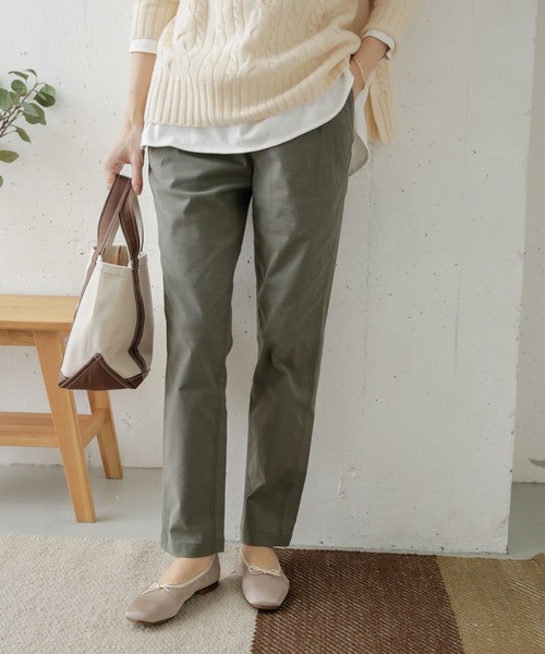 URBAN RESEARCH DOORS（アーバンリサーチドアーズ）の「バックツイルストレッチイージーパンツ（その他パンツ・レディース・オリーブ/ブラック/ライトベージュ・36/38）」の8枚目の写真