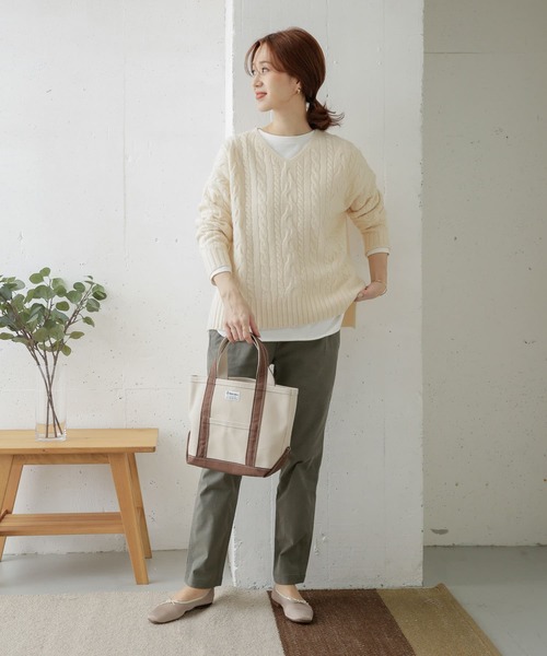 URBAN RESEARCH DOORS（アーバンリサーチドアーズ）の「バックツイルストレッチイージーパンツ（その他パンツ・レディース・オリーブ/ブラック/ライトベージュ・36/38）」の12枚目の写真