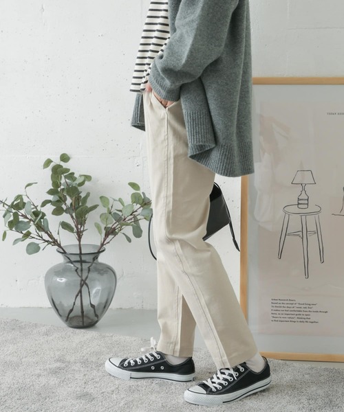 URBAN RESEARCH DOORS（アーバンリサーチドアーズ）の「バックツイルストレッチイージーパンツ（その他パンツ・レディース・オリーブ/ブラック/ライトベージュ・36/38）」の17枚目の写真