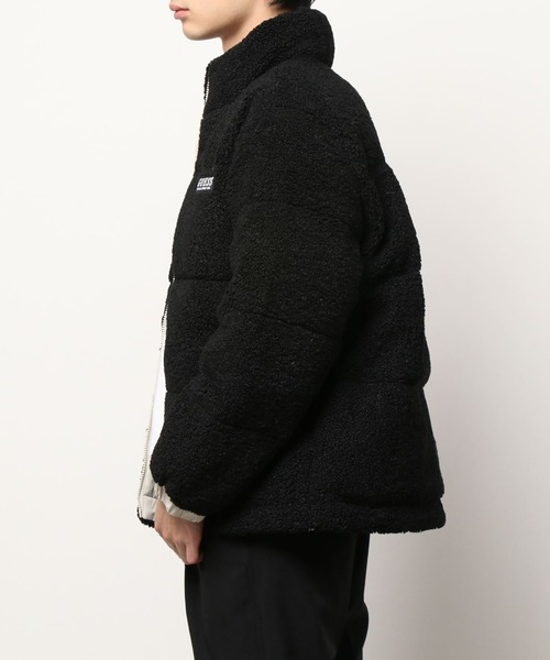 Guess(ゲス)の「GUESS/ゲス/ダウンジャケット/リバーシブルダウンジャケット/Unisex DownJacket(ダウンジャケット/コート・メンズ・ブラック・MEDIUM/LARGE/X-LARGE)」の2枚目の写真