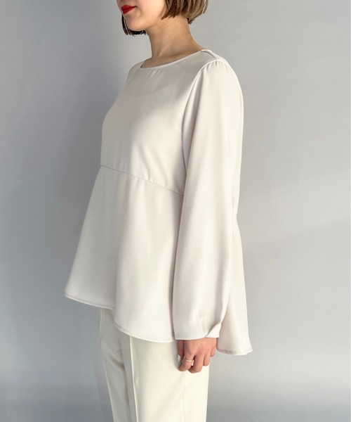 PICCIN(ピッチン)の「裾フレアブラウス(シャツ/ブラウス・レディース・ネイビー/グレイッシュベージュ・M)」の14枚目の写真