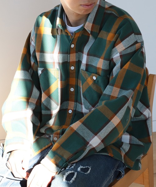 BEAMS（ビームス）の「BEAMS / ネルチェック イージー シャツ（シャツ/ブラウス・メンズ・オフホワイト/グリーン・SMALL/MEDIUM/LARGE/X-LARGE）」の2枚目の写真