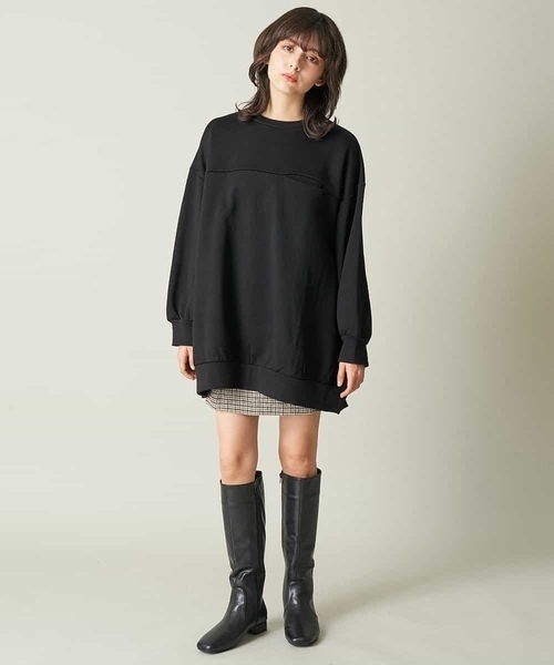 A de a.v.v（アードアー・ヴェ・ヴェ）の「胸ポケット付きオーバーサイズスウェット（スウェット・レディース・ブラック/ピンク/モカ・38/36）」の4枚目の写真