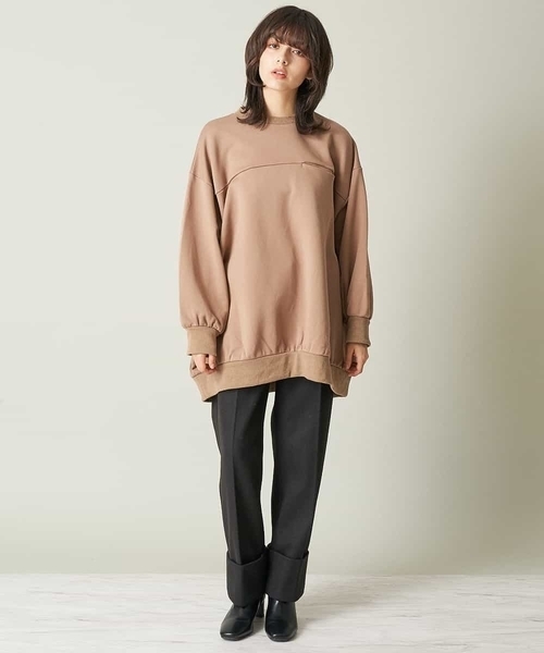 A de a.v.v（アードアー・ヴェ・ヴェ）の「胸ポケット付きオーバーサイズスウェット（スウェット・レディース・ブラック/ピンク/モカ・38/36）」の7枚目の写真