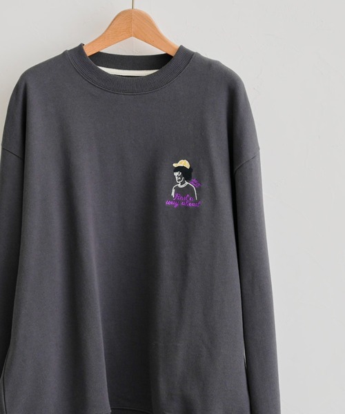 CPCM（シーピーシーエム）の「WEB限定/アフロ刺繍裏毛クルーネックスウェット（スウェット・メンズ・オフホワイト/チャコールグレー/グリーン・MEDIUM/LARGE/X-LARGE）」の3枚目の写真