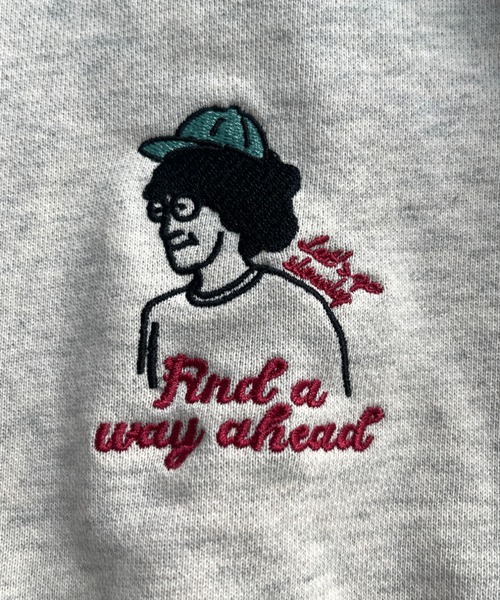 CPCM（シーピーシーエム）の「WEB限定/アフロ刺繍裏毛クルーネックスウェット（スウェット・メンズ・オフホワイト/チャコールグレー/グリーン・MEDIUM/LARGE/X-LARGE）」の12枚目の写真