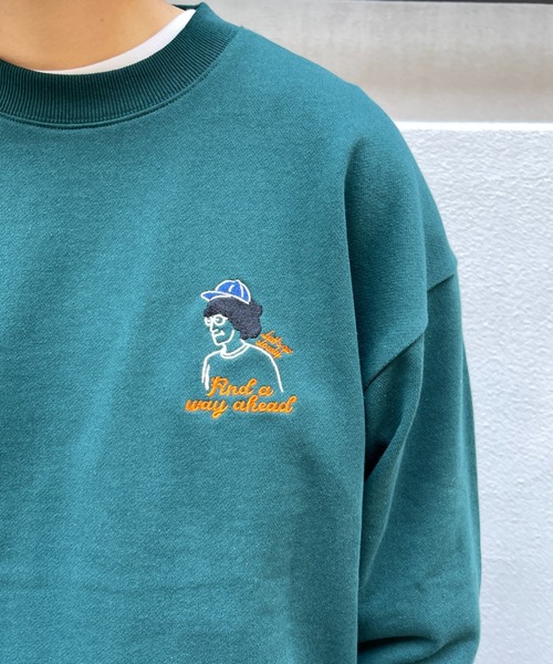 CPCM（シーピーシーエム）の「WEB限定/アフロ刺繍裏毛クルーネックスウェット（スウェット・メンズ・オフホワイト/チャコールグレー/グリーン・MEDIUM/LARGE/X-LARGE）」の22枚目の写真