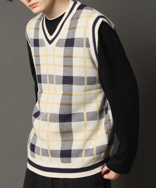 CORPUS　SELECT（コーパストーキョー）の「Oversized Tartan Knit Vest/ビッグシルエット タータンチェック ニットベスト（ベスト・メンズ・ホワイト/ベージュ/グレー/グリーン・FREE）」の21枚目の写真